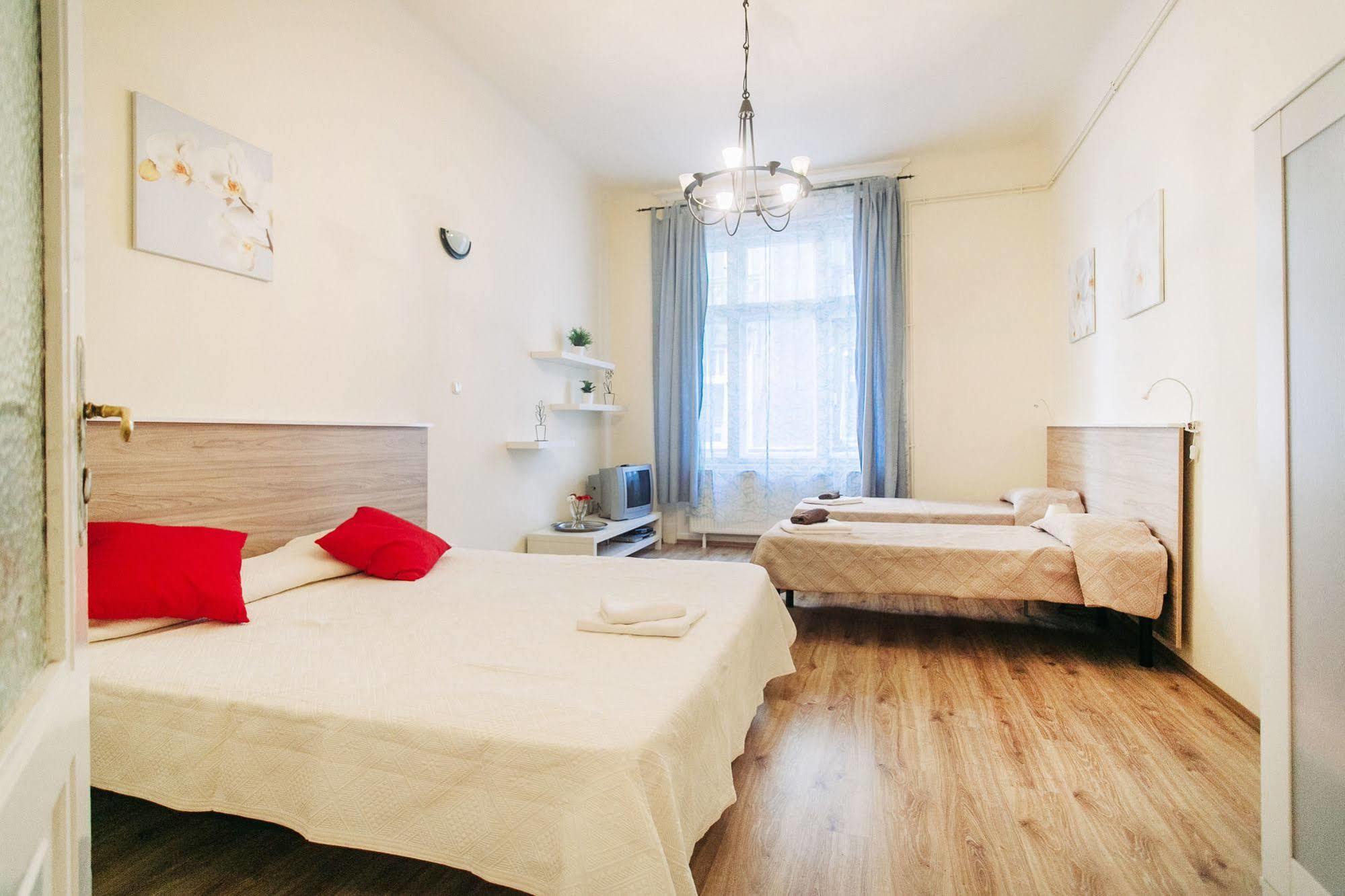 Dandy Deluxe Apartments Βουδαπέστη Εξωτερικό φωτογραφία